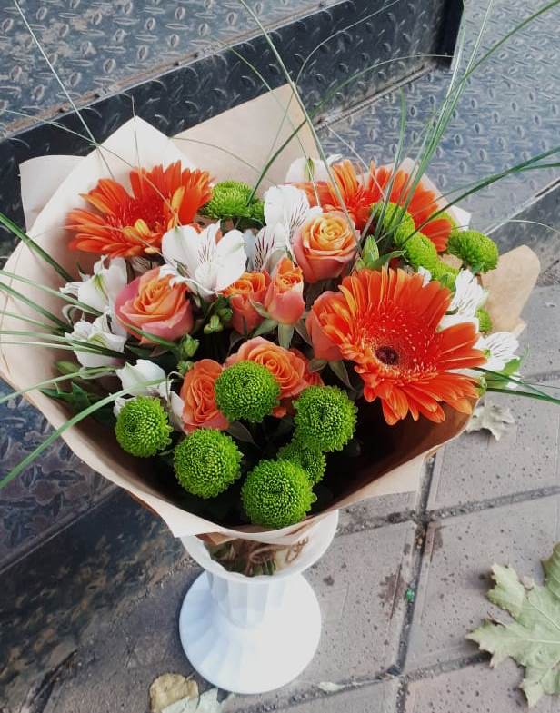 Букет цветов из: Герберы, Хризантемы, Альстромерии и Розы в Селково