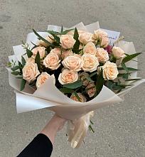 Букет Кремовые розы Латте в Селково