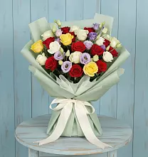 Букет цветов из:  Розы в Селково