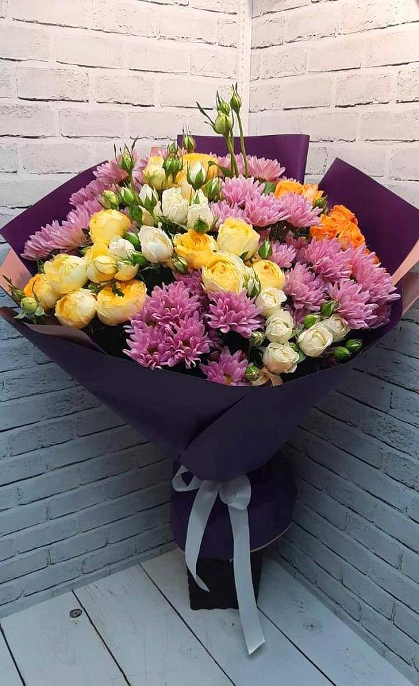 Букет цветов из: Хризантемы и Розы в Селково