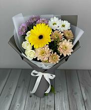Букет цветов из:  Розы, Герберы и Хризантемы в Селково