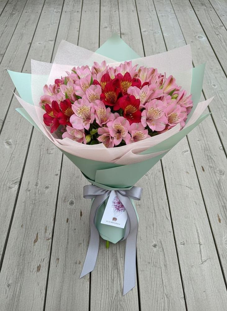 Букет цветов из: Альстромерии в Селково