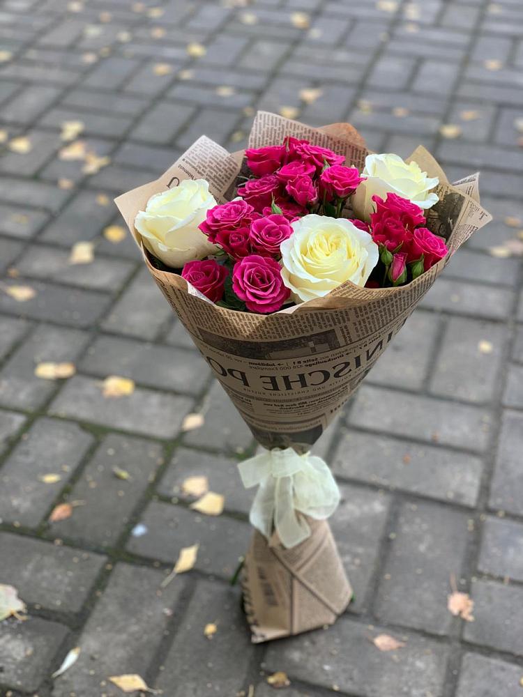 Букет цветов из: Розы в Селково