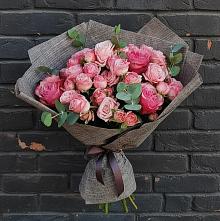 Букет цветов из:  Розы в Селково